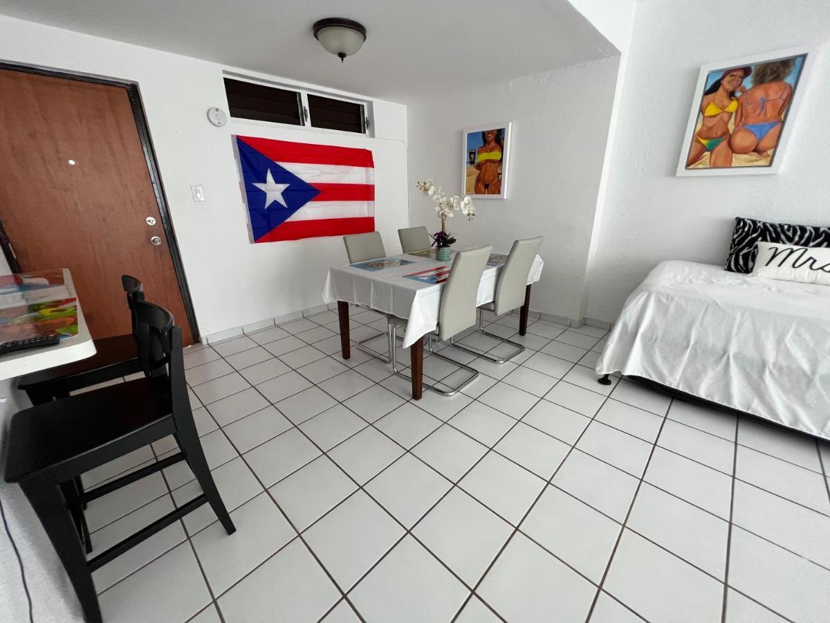 Condado Beachfront Tantra Apartment Сан Хуан Екстериор снимка