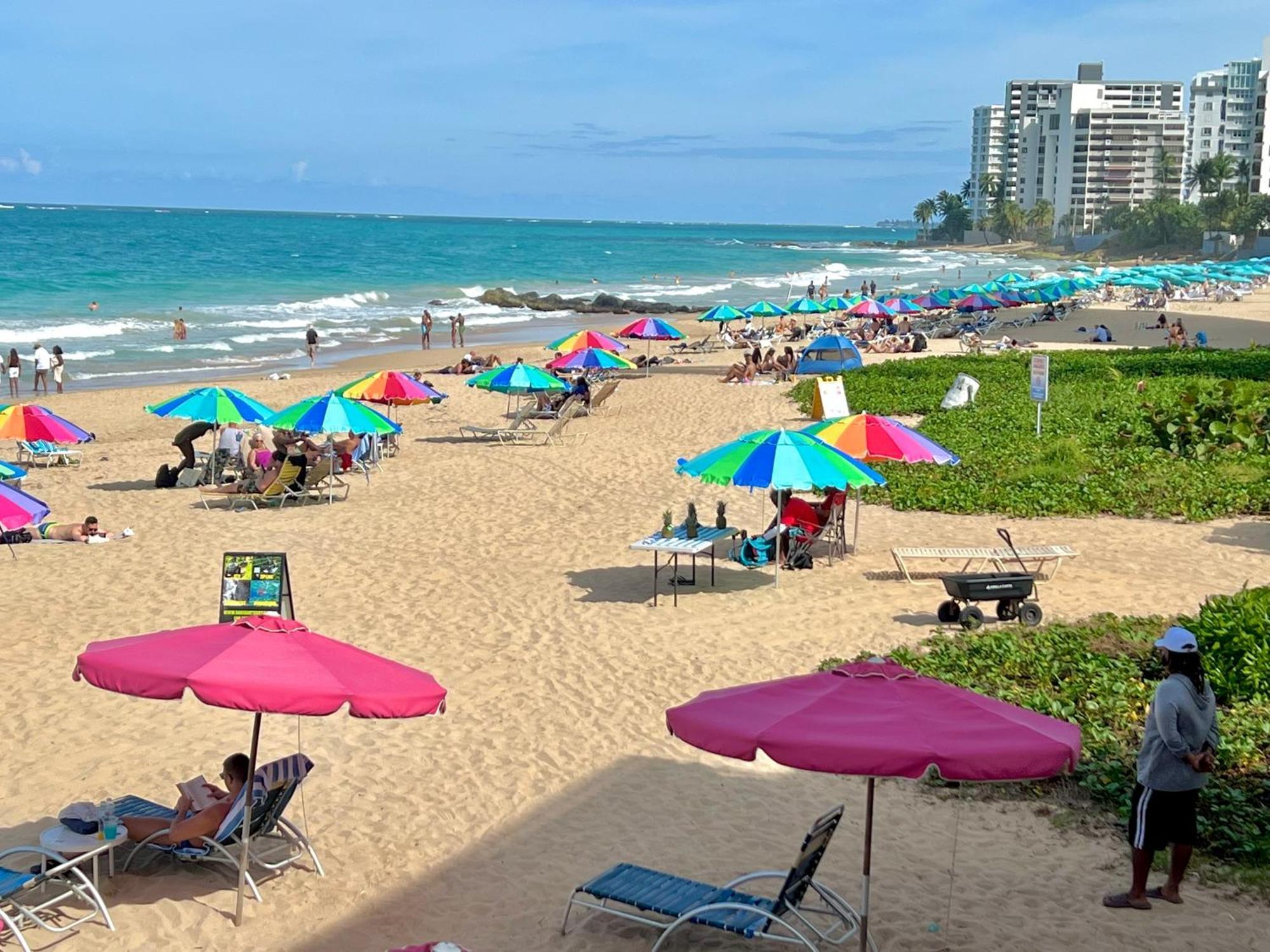 Condado Beachfront Tantra Apartment Сан Хуан Екстериор снимка